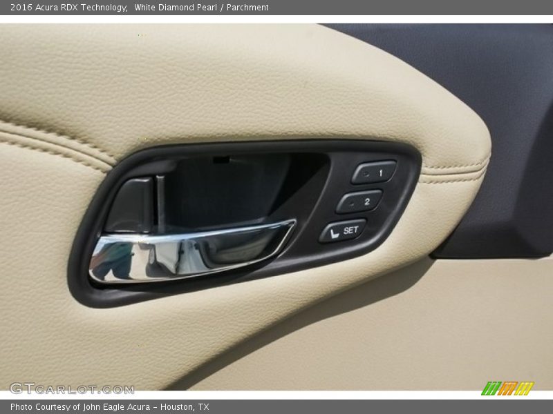 White Diamond Pearl / Parchment 2016 Acura RDX Technology