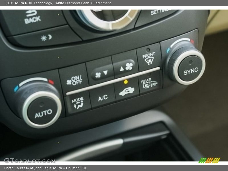 White Diamond Pearl / Parchment 2016 Acura RDX Technology