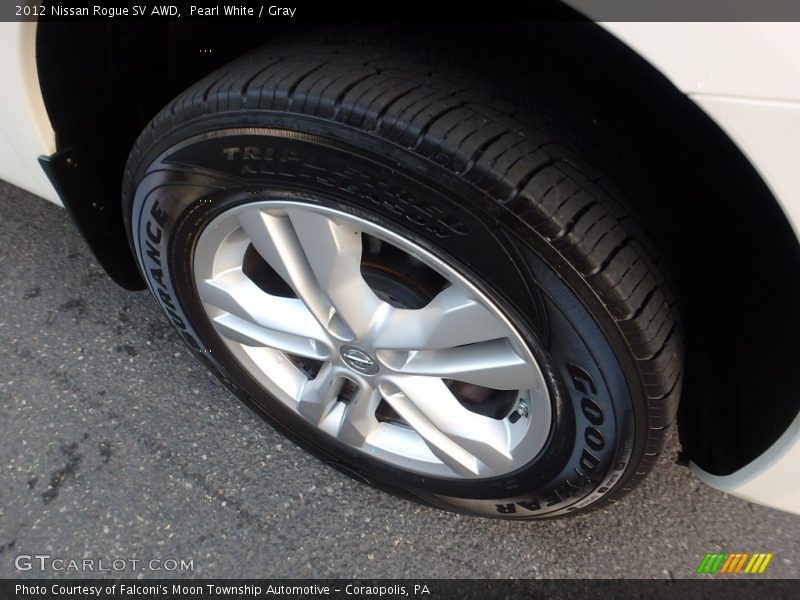 Pearl White / Gray 2012 Nissan Rogue SV AWD