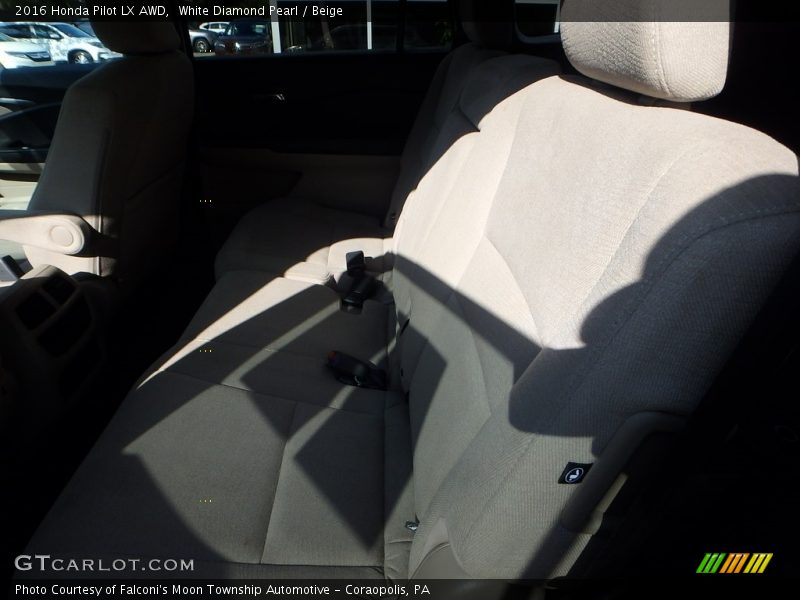 White Diamond Pearl / Beige 2016 Honda Pilot LX AWD