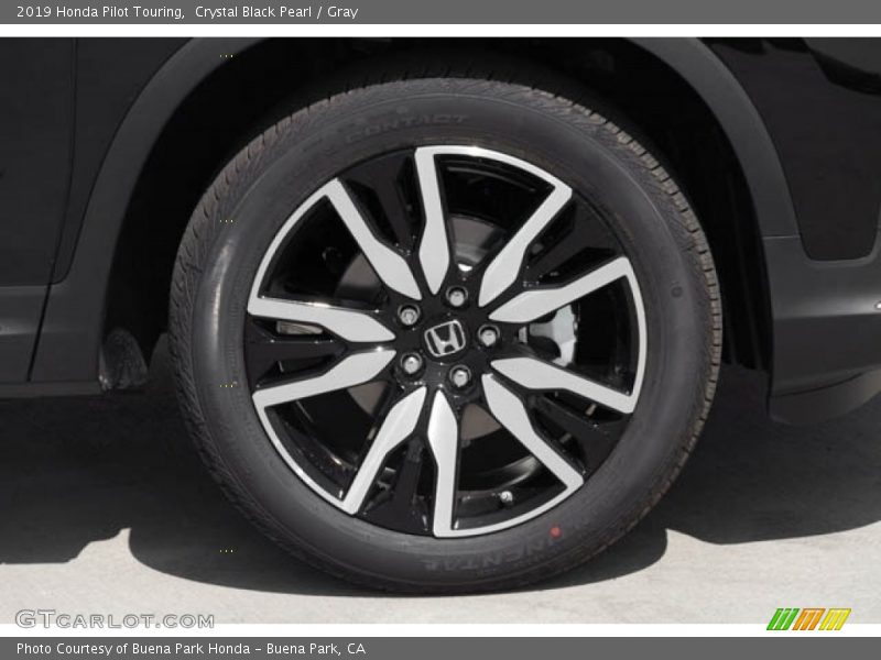 Crystal Black Pearl / Gray 2019 Honda Pilot Touring