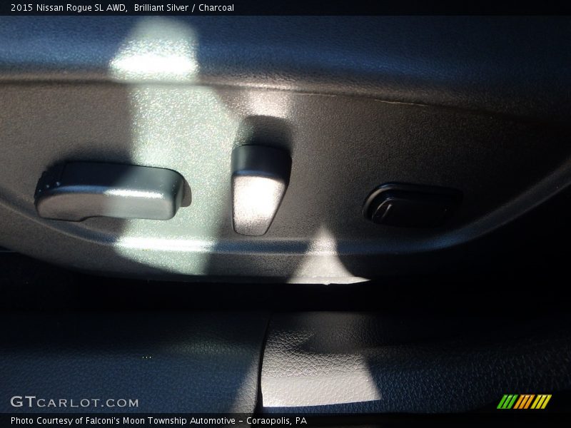 Brilliant Silver / Charcoal 2015 Nissan Rogue SL AWD