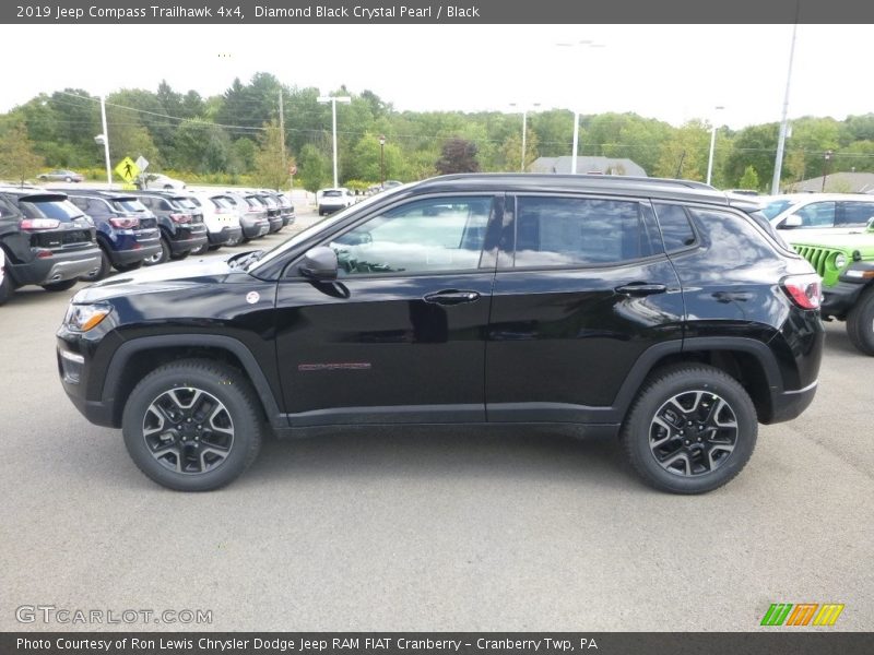 Diamond Black Crystal Pearl / Black 2019 Jeep Compass Trailhawk 4x4