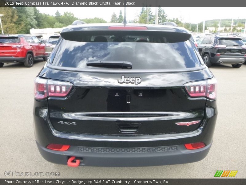 Diamond Black Crystal Pearl / Black 2019 Jeep Compass Trailhawk 4x4