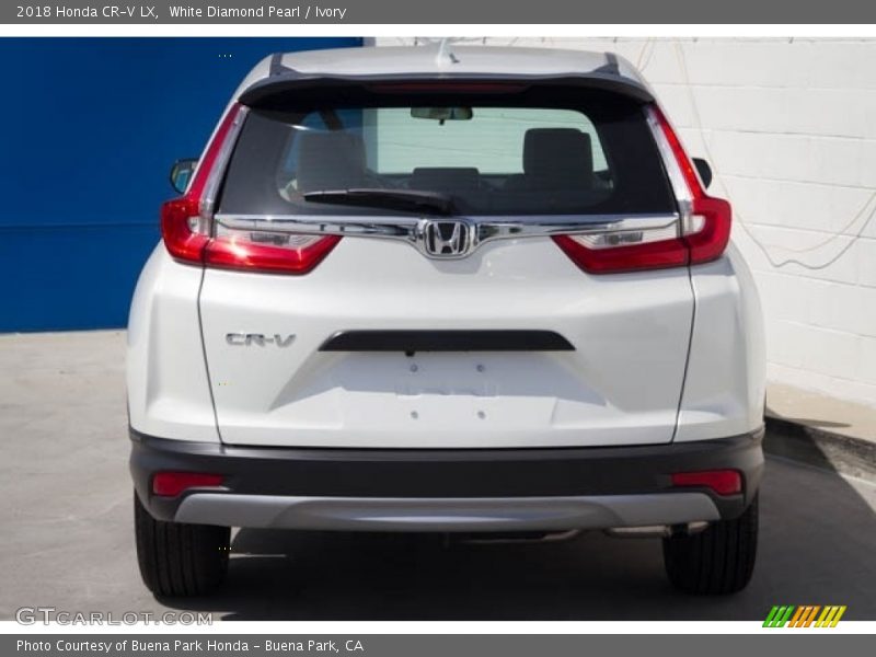 White Diamond Pearl / Ivory 2018 Honda CR-V LX