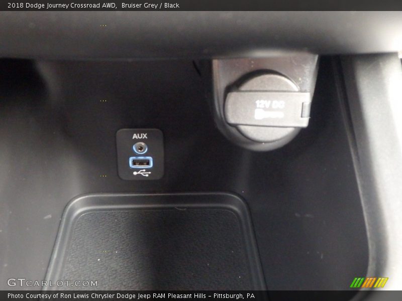 Bruiser Grey / Black 2018 Dodge Journey Crossroad AWD