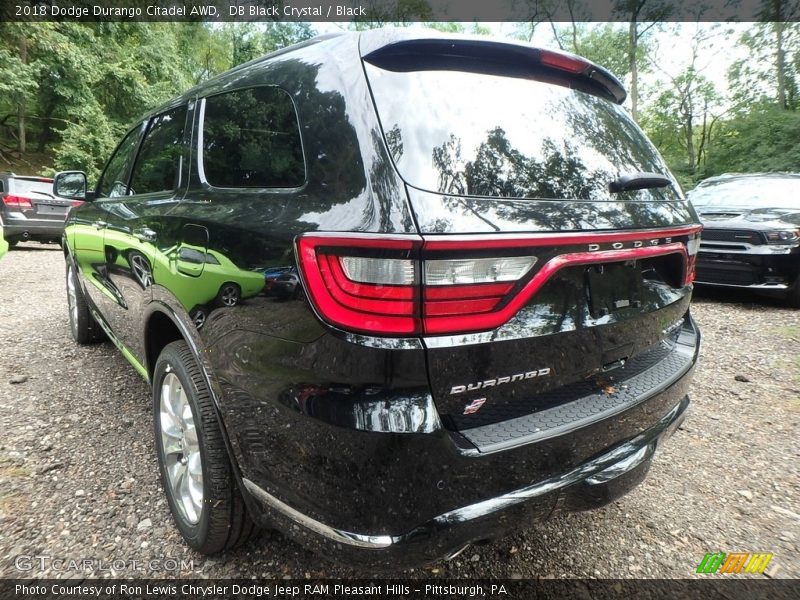 DB Black Crystal / Black 2018 Dodge Durango Citadel AWD