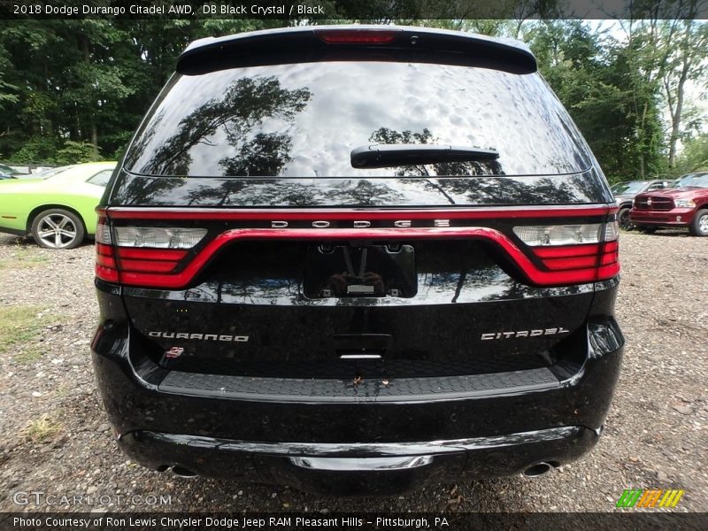 DB Black Crystal / Black 2018 Dodge Durango Citadel AWD