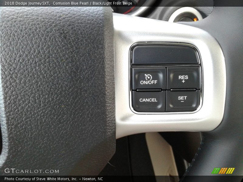 Contusion Blue Pearl / Black/Light Frost Beige 2018 Dodge Journey SXT