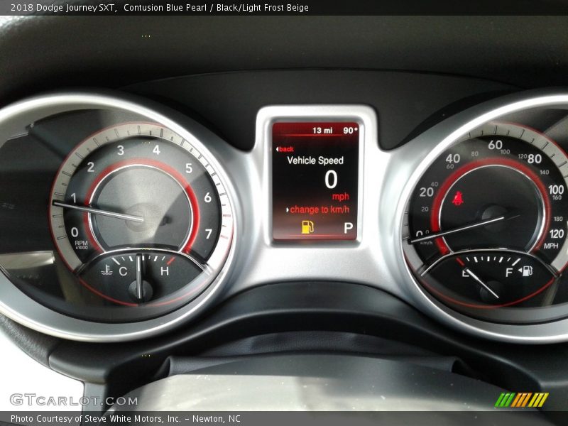 Contusion Blue Pearl / Black/Light Frost Beige 2018 Dodge Journey SXT