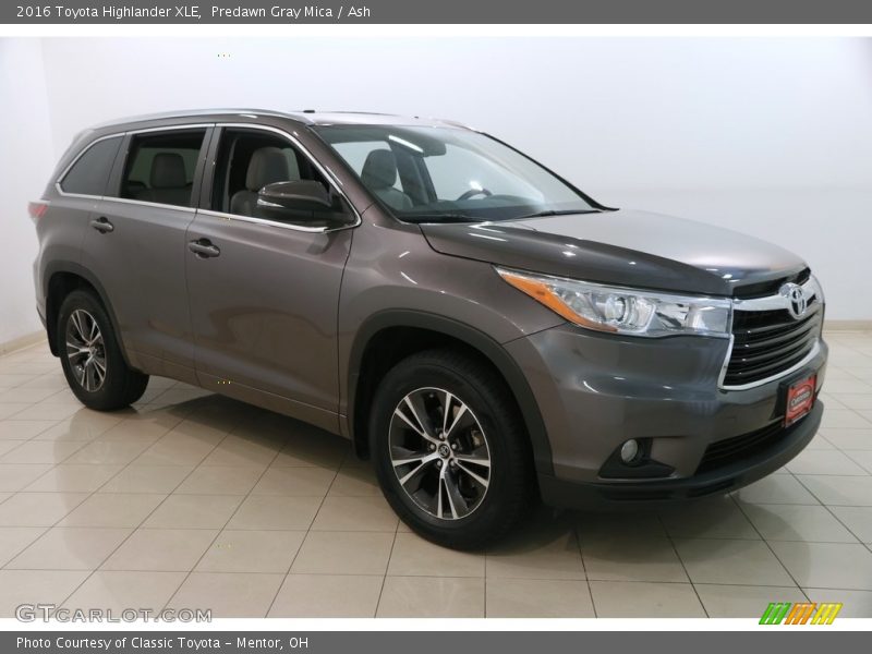 Predawn Gray Mica / Ash 2016 Toyota Highlander XLE