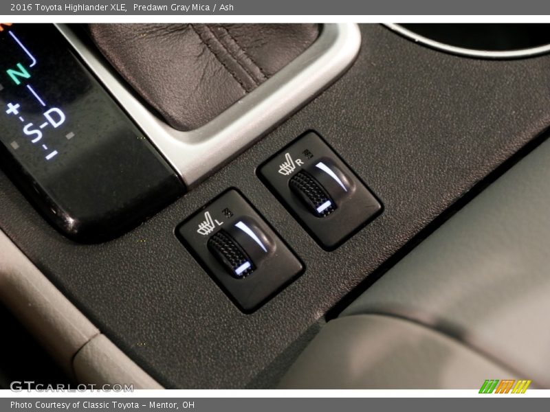 Predawn Gray Mica / Ash 2016 Toyota Highlander XLE