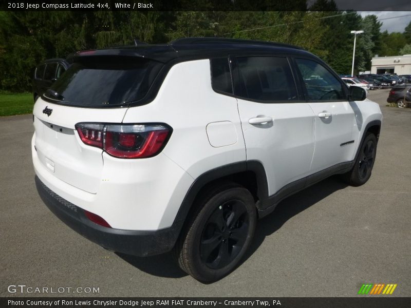 White / Black 2018 Jeep Compass Latitude 4x4