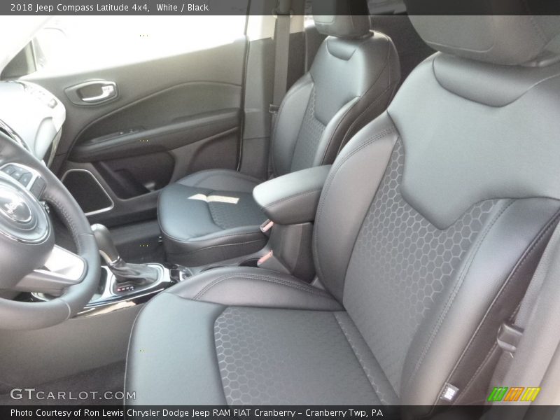 White / Black 2018 Jeep Compass Latitude 4x4
