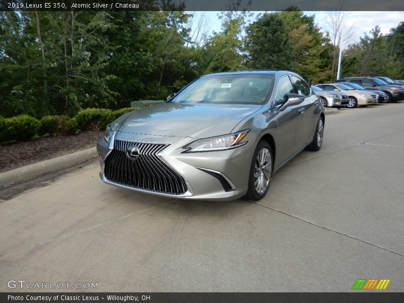 Atomic Silver / Chateau 2019 Lexus ES 350