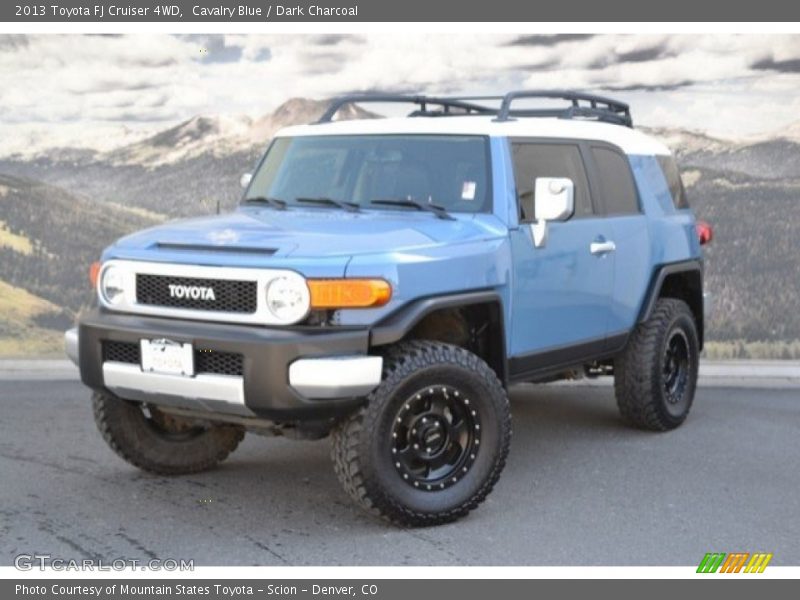 Cavalry Blue / Dark Charcoal 2013 Toyota FJ Cruiser 4WD