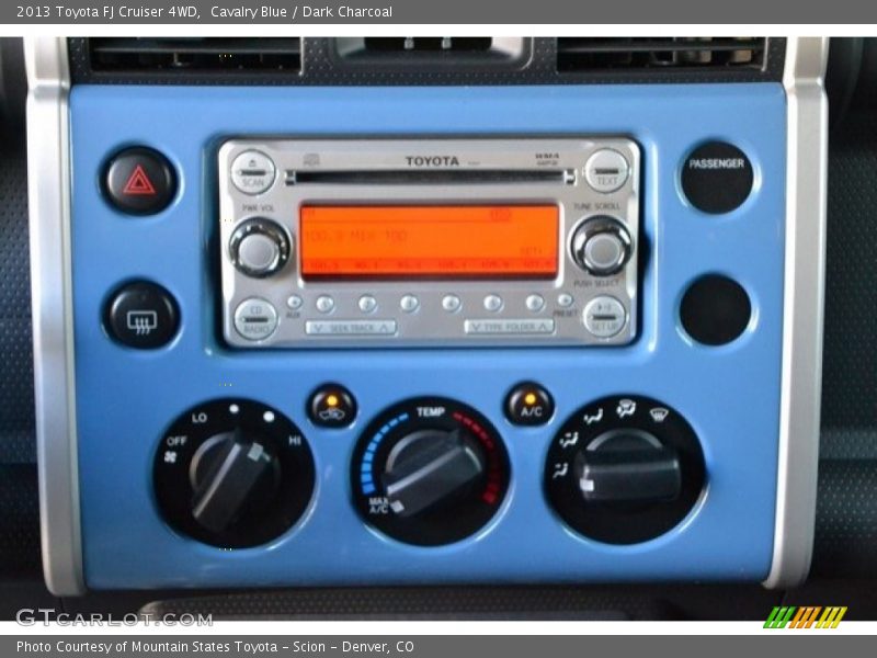 Cavalry Blue / Dark Charcoal 2013 Toyota FJ Cruiser 4WD