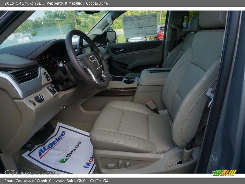 Pepperdust Metallic / Cocoa/Dune 2019 GMC Yukon SLT