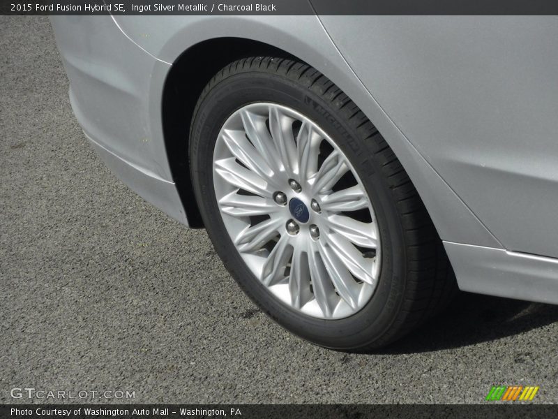 Ingot Silver Metallic / Charcoal Black 2015 Ford Fusion Hybrid SE