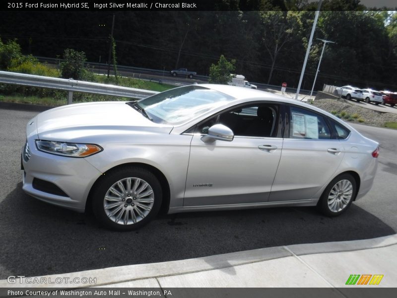 Ingot Silver Metallic / Charcoal Black 2015 Ford Fusion Hybrid SE