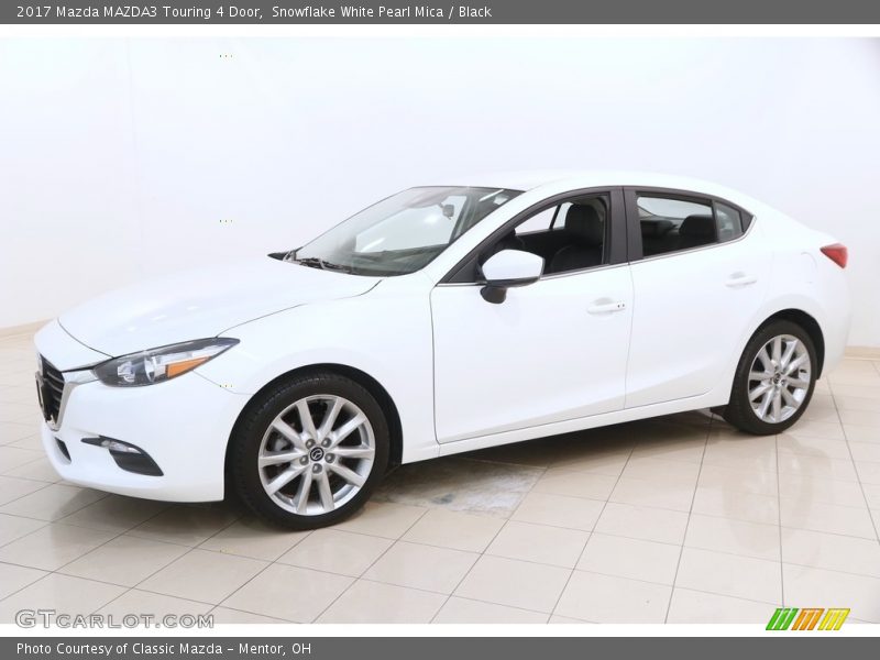 Snowflake White Pearl Mica / Black 2017 Mazda MAZDA3 Touring 4 Door