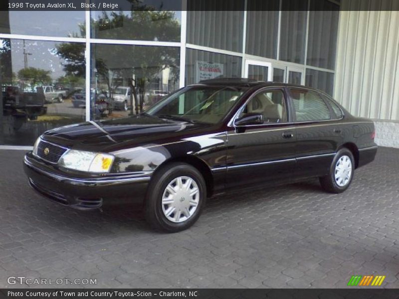Black / Beige 1998 Toyota Avalon XL