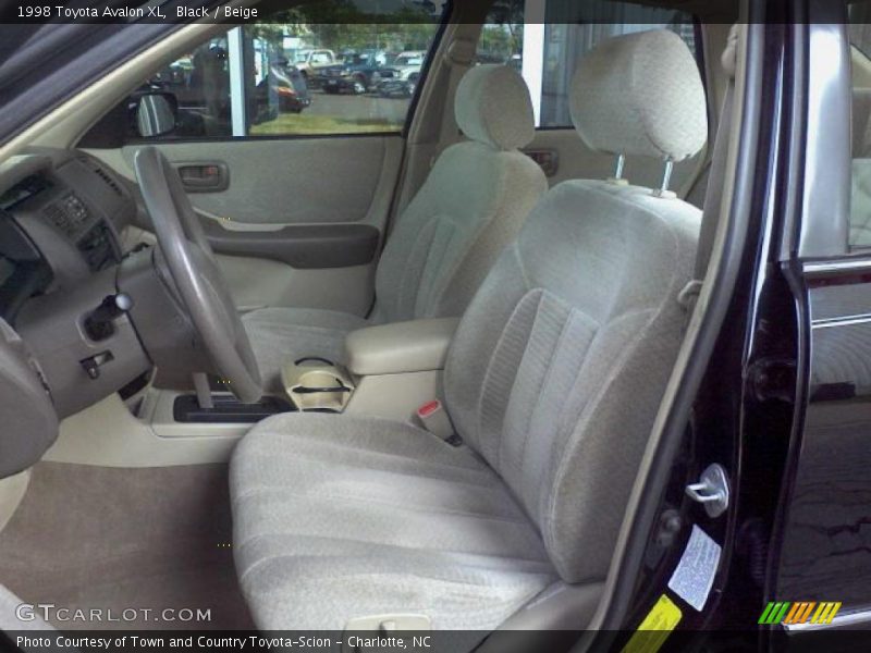 Black / Beige 1998 Toyota Avalon XL