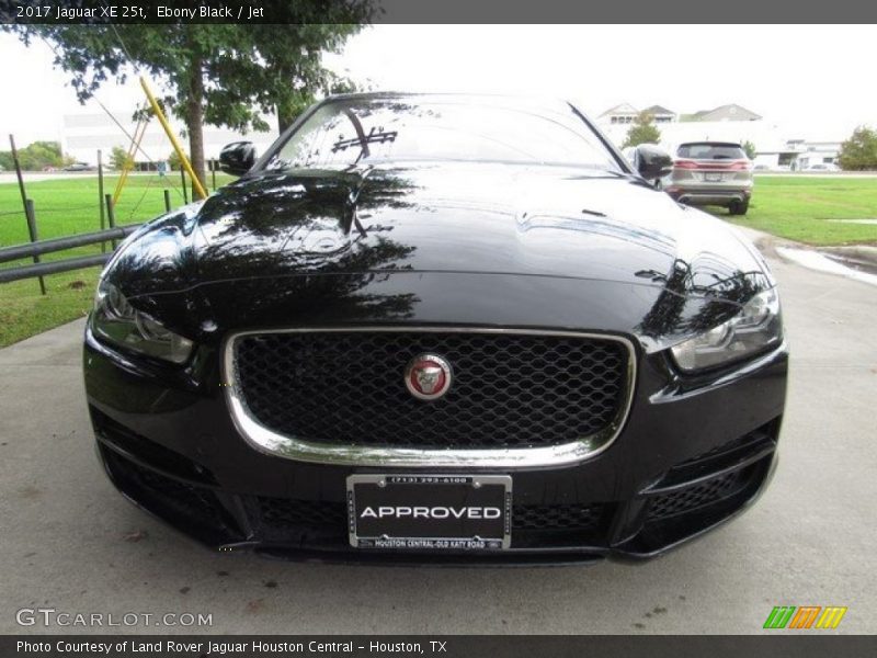 Ebony Black / Jet 2017 Jaguar XE 25t