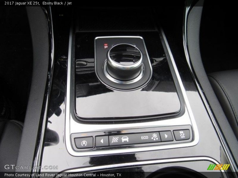 Ebony Black / Jet 2017 Jaguar XE 25t