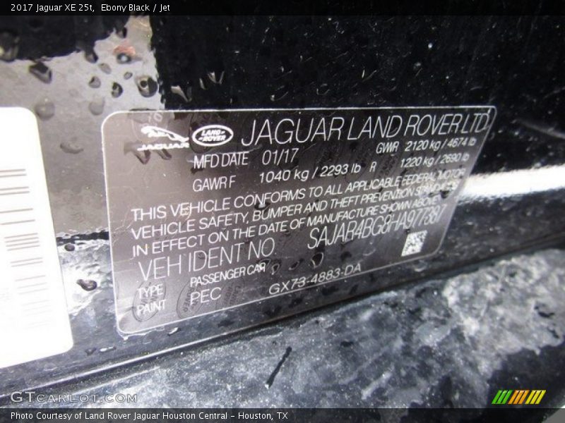 Ebony Black / Jet 2017 Jaguar XE 25t