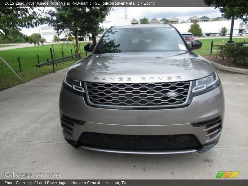 Silicon Silver Metallic / Ebony 2019 Land Rover Range Rover Velar R-Dynamic HSE