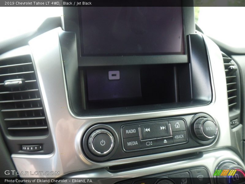 Controls of 2019 Tahoe LT 4WD
