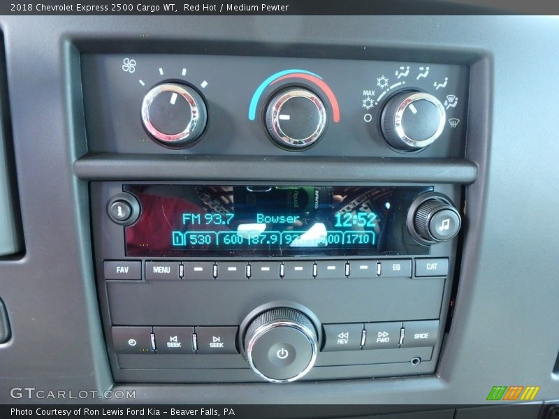 Controls of 2018 Express 2500 Cargo WT