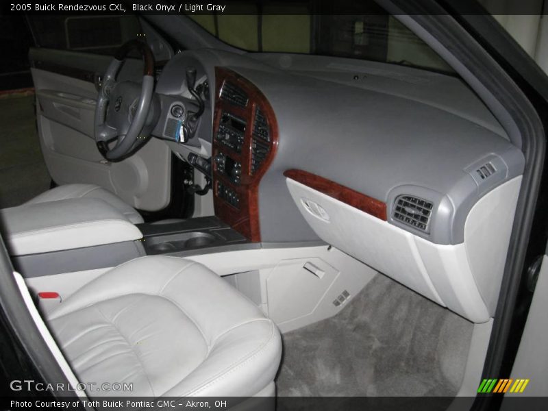 Black Onyx / Light Gray 2005 Buick Rendezvous CXL