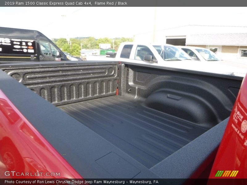 Flame Red / Black 2019 Ram 1500 Classic Express Quad Cab 4x4