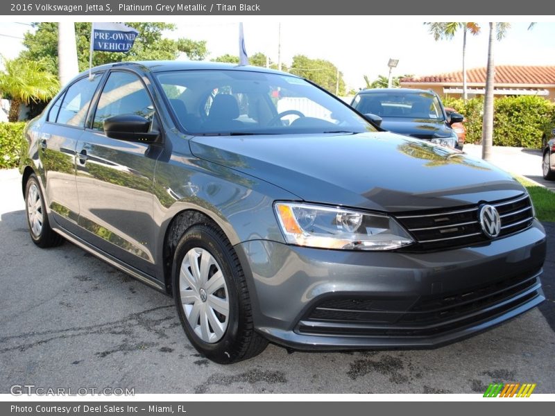 Platinum Grey Metallic / Titan Black 2016 Volkswagen Jetta S