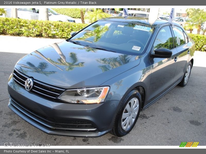 Platinum Grey Metallic / Titan Black 2016 Volkswagen Jetta S