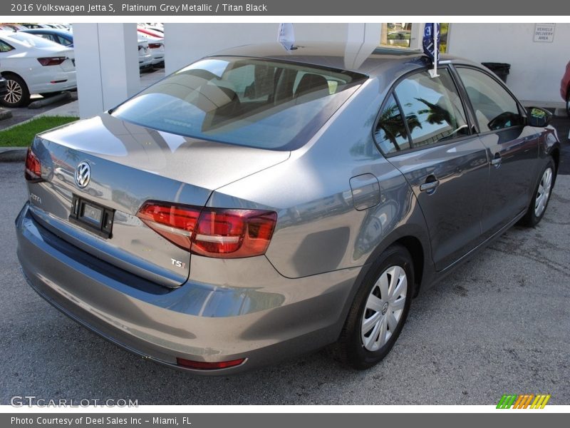 Platinum Grey Metallic / Titan Black 2016 Volkswagen Jetta S