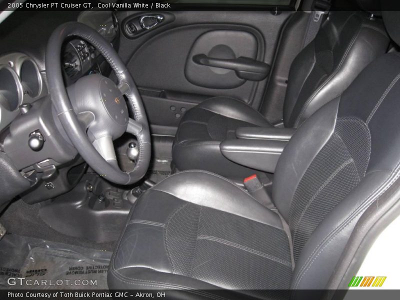 Cool Vanilla White / Black 2005 Chrysler PT Cruiser GT