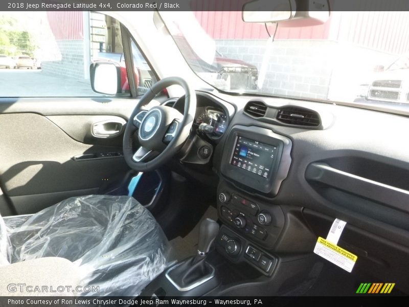Colorado Red / Black 2018 Jeep Renegade Latitude 4x4