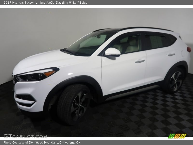 Dazzling White / Beige 2017 Hyundai Tucson Limited AWD