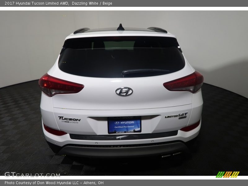 Dazzling White / Beige 2017 Hyundai Tucson Limited AWD