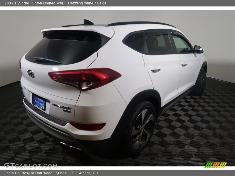 Dazzling White / Beige 2017 Hyundai Tucson Limited AWD