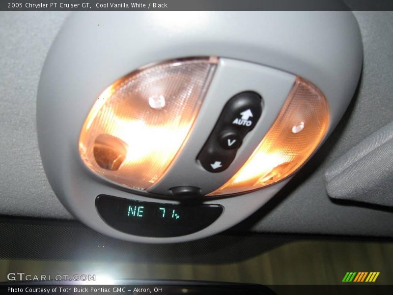 Cool Vanilla White / Black 2005 Chrysler PT Cruiser GT