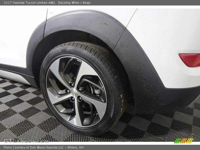 Dazzling White / Beige 2017 Hyundai Tucson Limited AWD