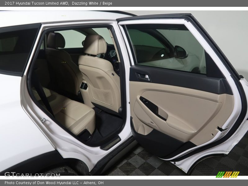 Dazzling White / Beige 2017 Hyundai Tucson Limited AWD