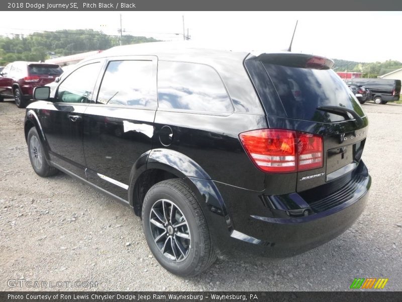Pitch Black / Black 2018 Dodge Journey SE
