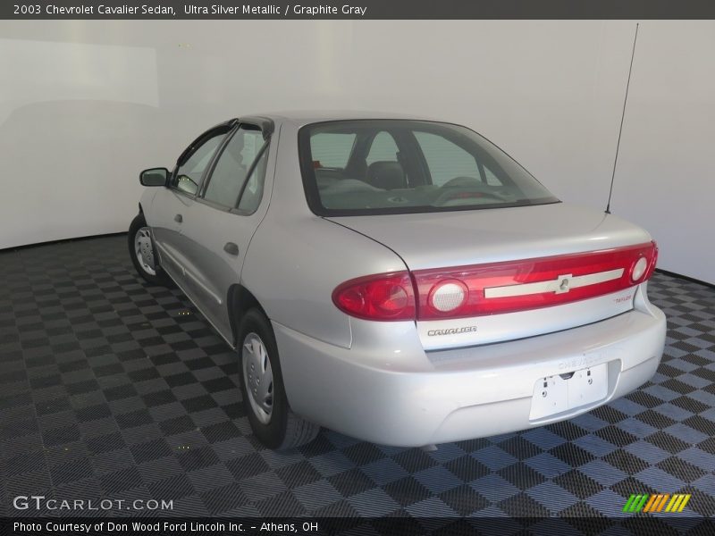 Ultra Silver Metallic / Graphite Gray 2003 Chevrolet Cavalier Sedan