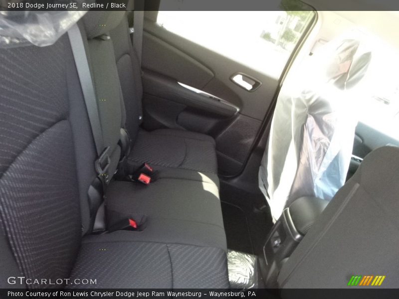 Redline / Black 2018 Dodge Journey SE