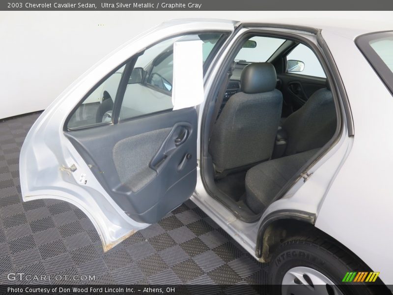 Ultra Silver Metallic / Graphite Gray 2003 Chevrolet Cavalier Sedan